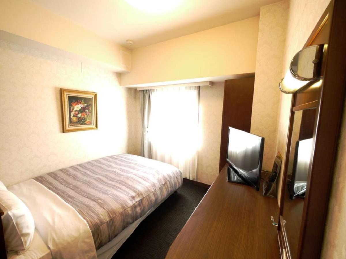 Hotel Route-Inn Yokohama Bashamichi Екстериор снимка