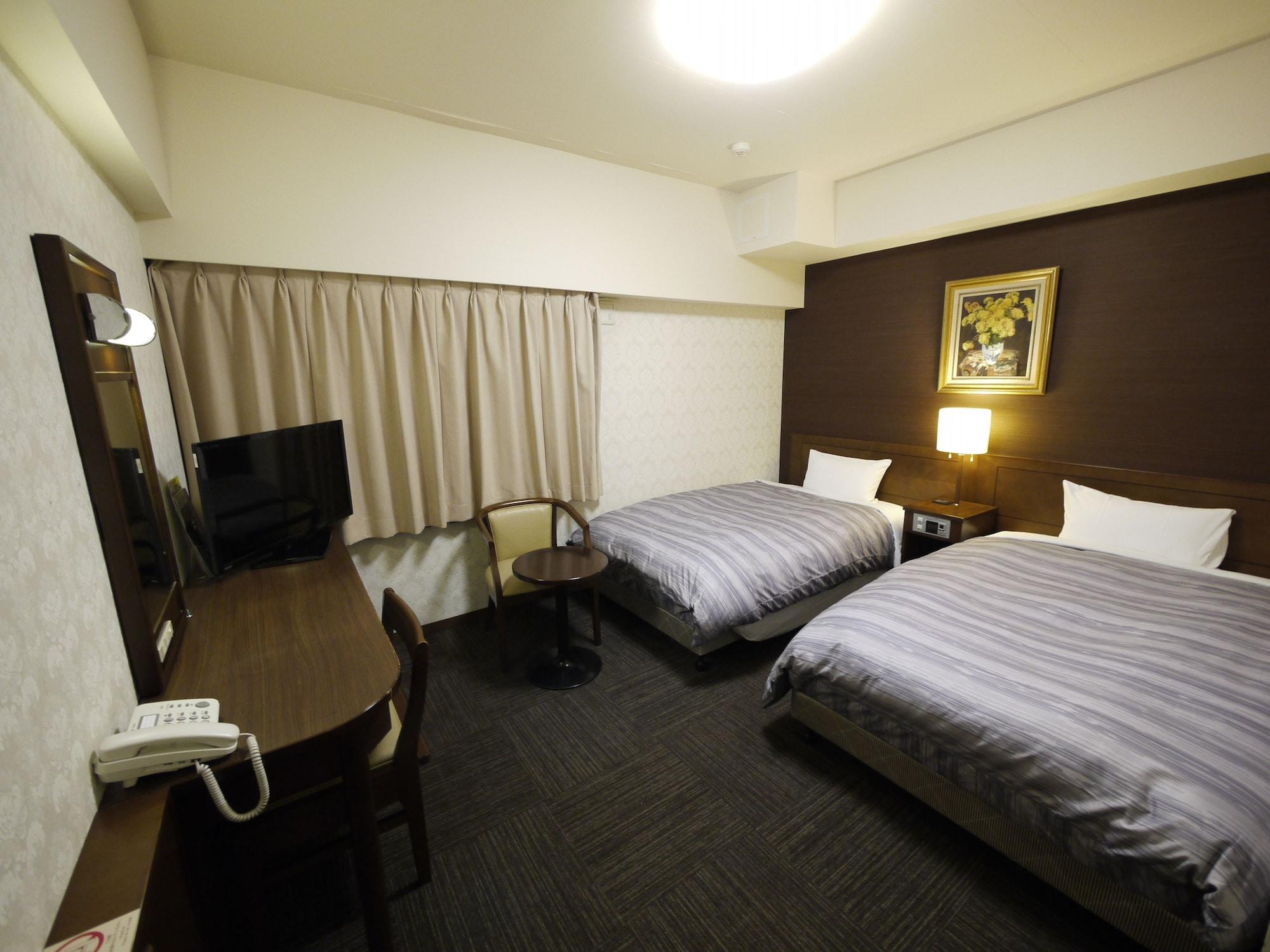 Hotel Route-Inn Yokohama Bashamichi Екстериор снимка