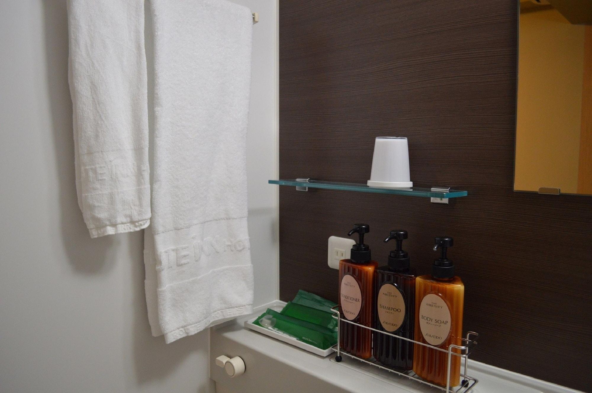 Hotel Route-Inn Yokohama Bashamichi Екстериор снимка